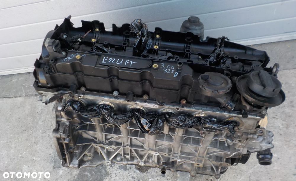 BMW SERIA 3 E90 E91 E92 E93  SILNIK SŁUPEK Z POMPĄ WTRYSKOWĄ N57D30A - 6