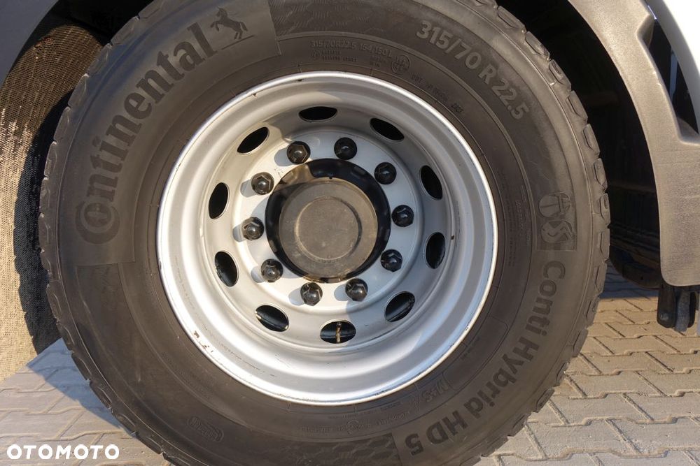 Volvo FH 500 GLOBETROTTER / I-SAVE / STANDARD / AUTOMAT / EURO 6 / KLIMATYZACJA POSTOJOWA / LODÓWKA / LED / NAVI / 2 ZBIORNIKI - 20