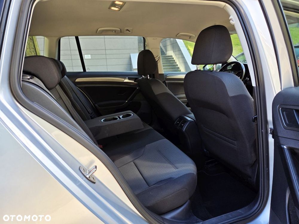 Volkswagen Golf 1.6 TDI BMT Comfortline - 40