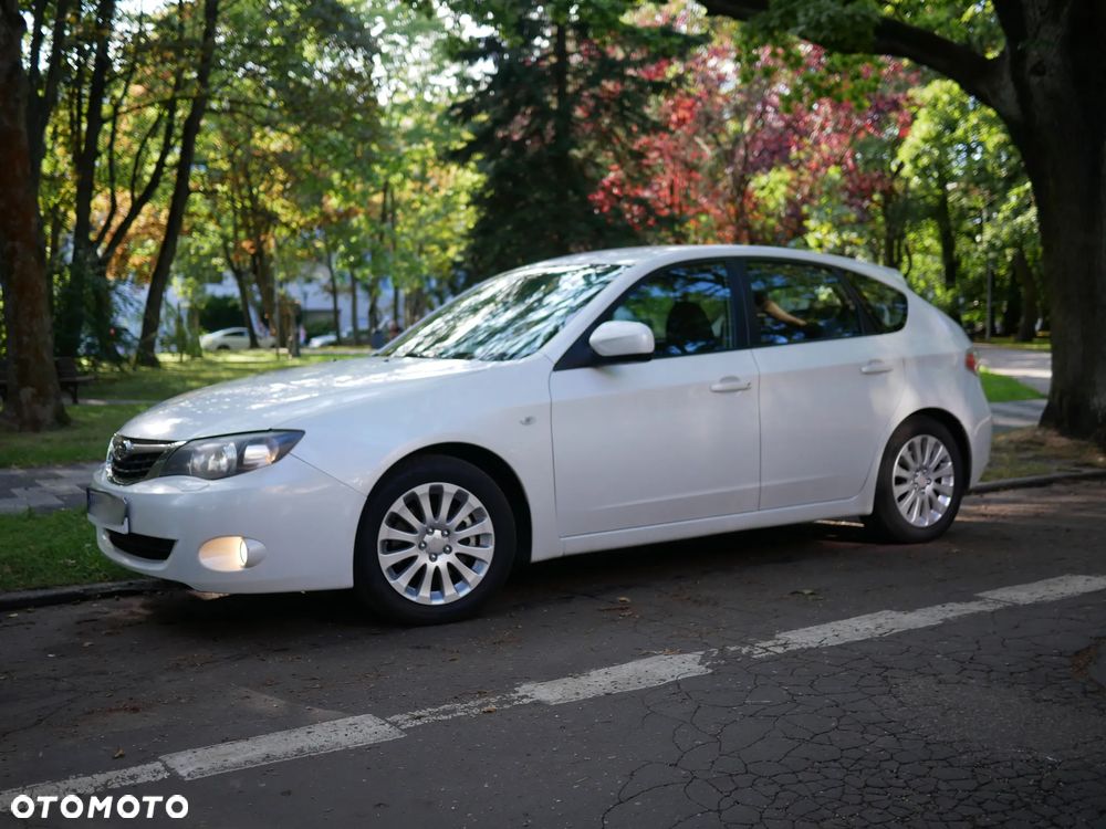 Subaru Impreza 2.0 RS - 13