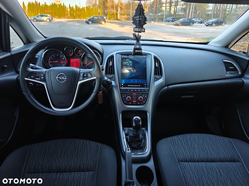 Opel Astra 1.4 Turbo - 12