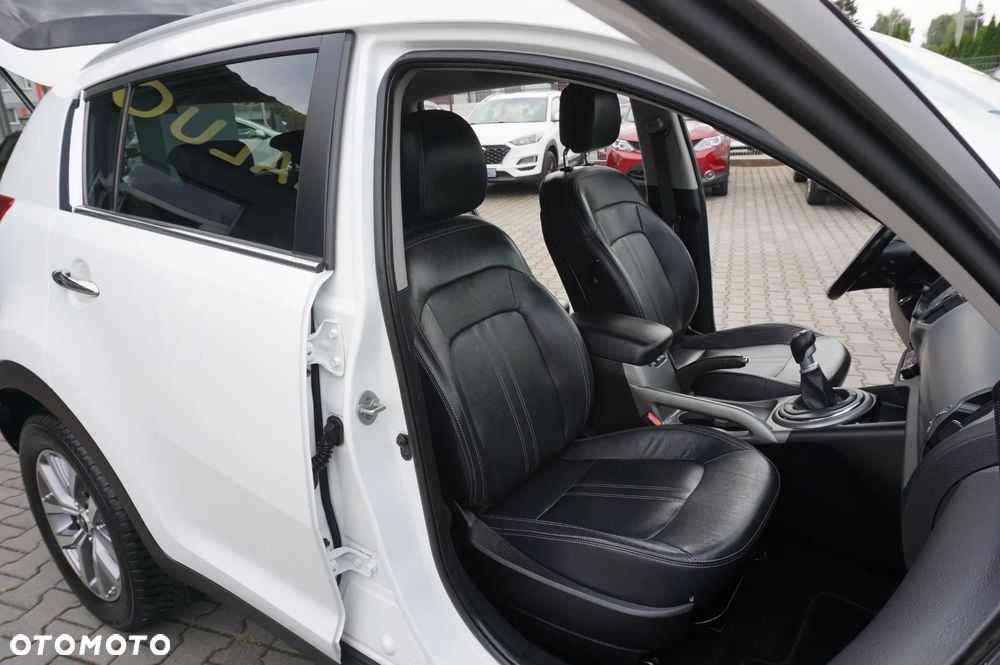 Kia Sportage 1.6 GDI Business Line L 2WD - 28