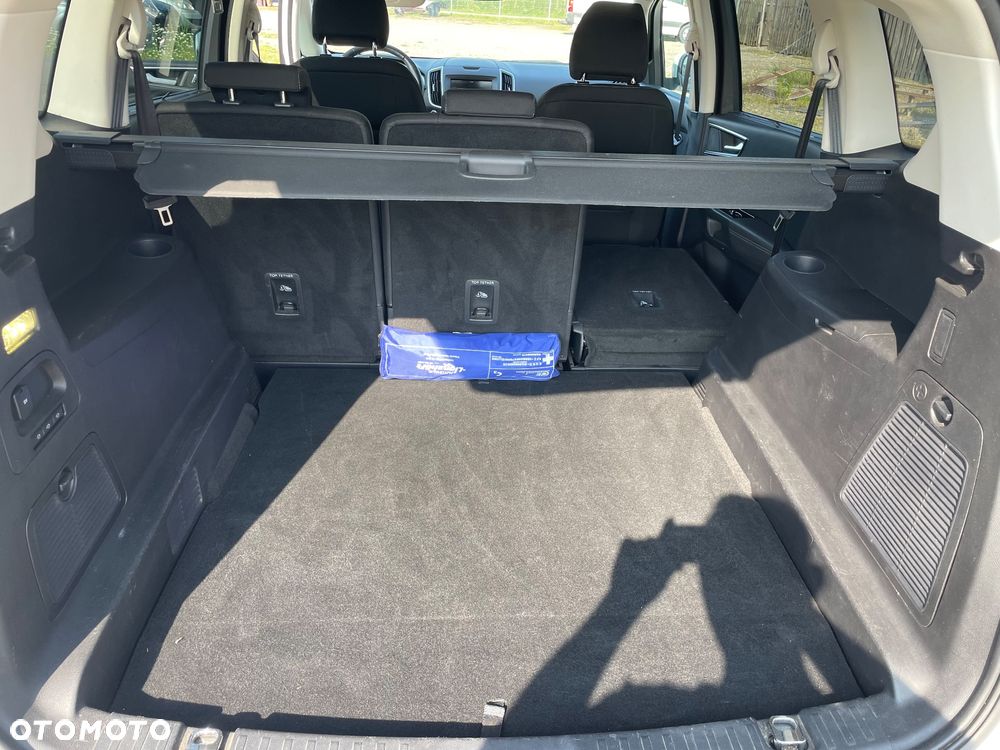 Ford S-Max 2.0 TDCi Titanium PowerShift - 15