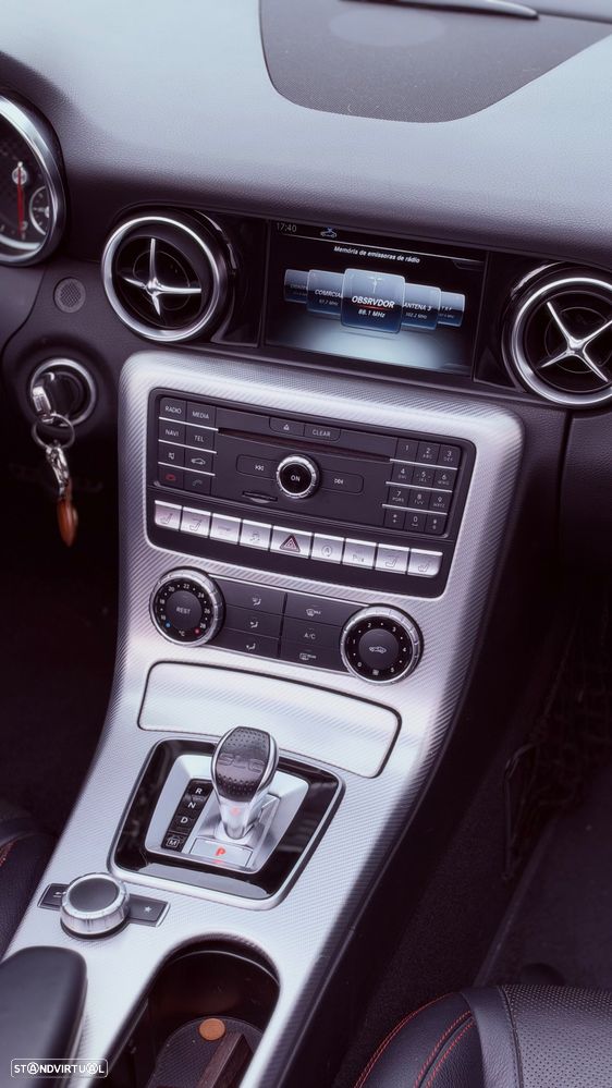Mercedes-Benz SLC 250 d - 39