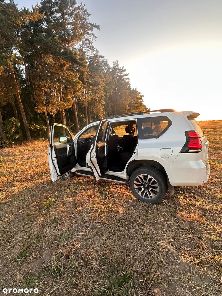 Toyota Land Cruiser LC 2.8 D-4D Prestige - 20