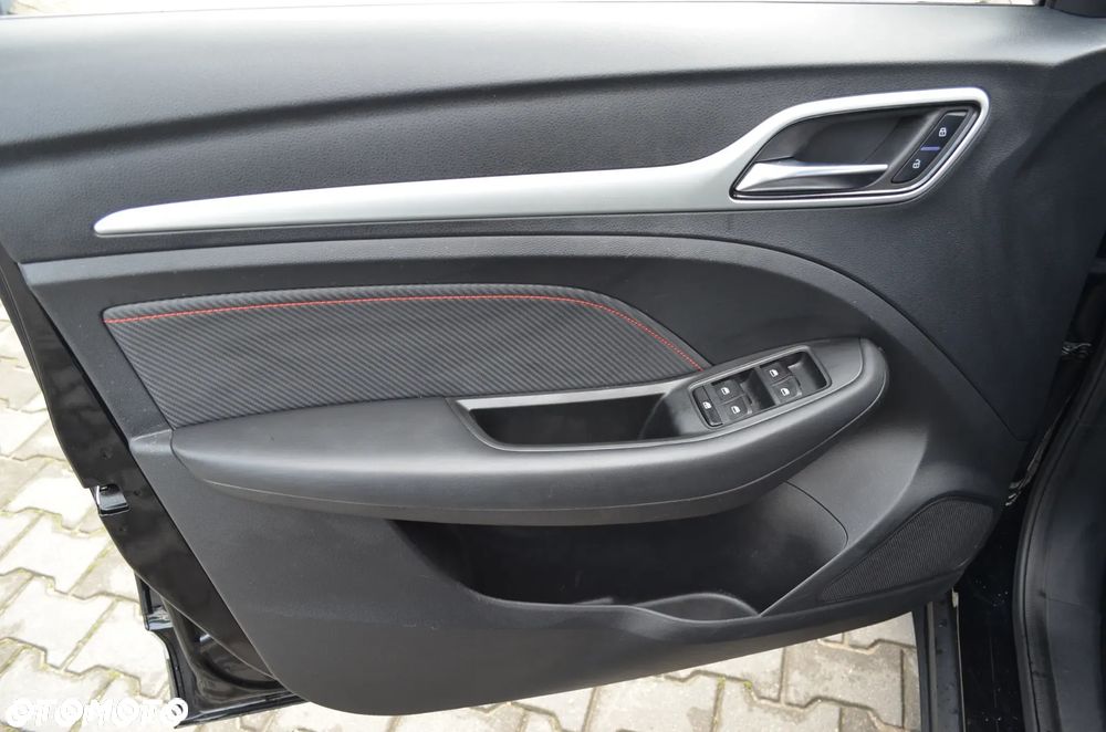 MG ZS ICE 1.5 VTI-tech Comfort - 8