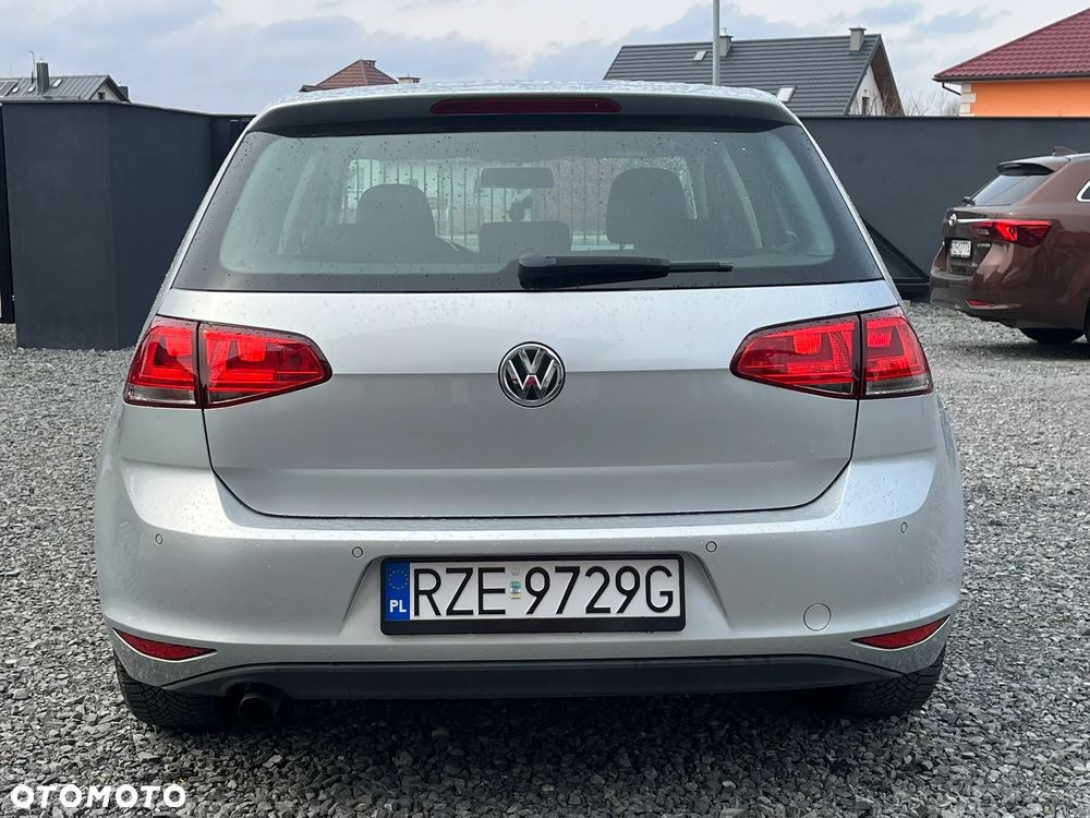 Volkswagen Golf - 7