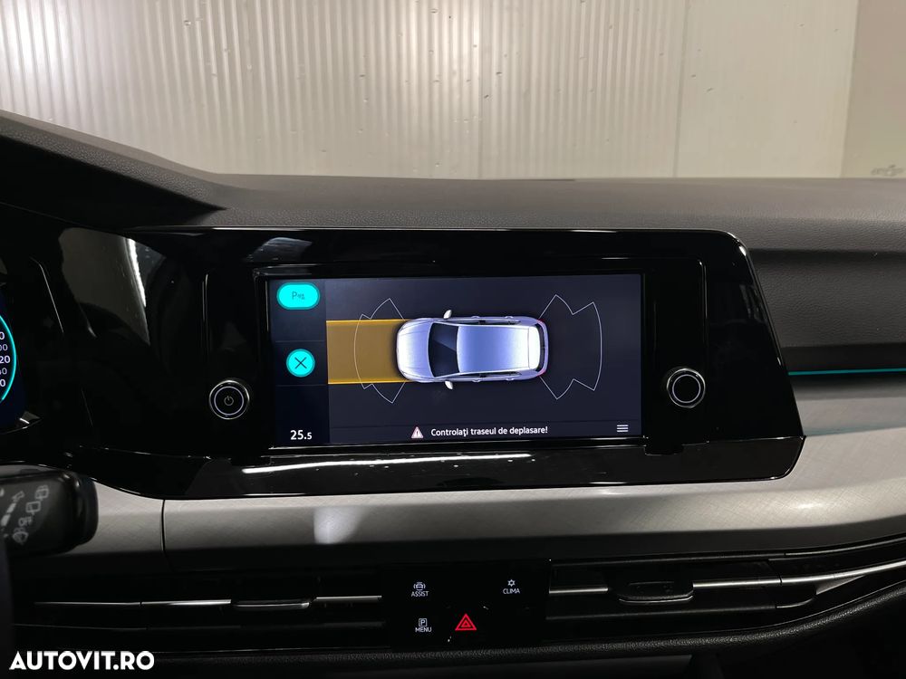 Volkswagen Golf 1.0 TSI Life - 13