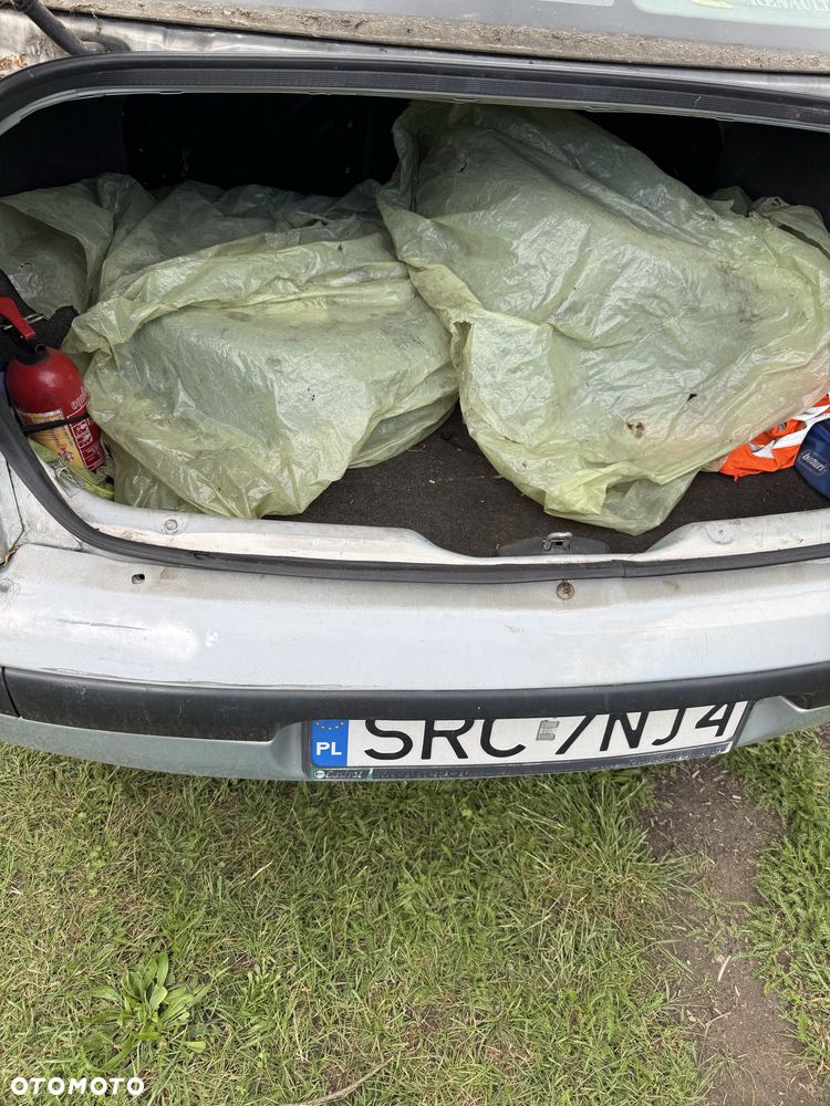 Renault Megane - 8