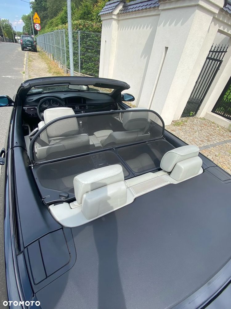 BMW Seria 3 330d DPF Cabrio - 13