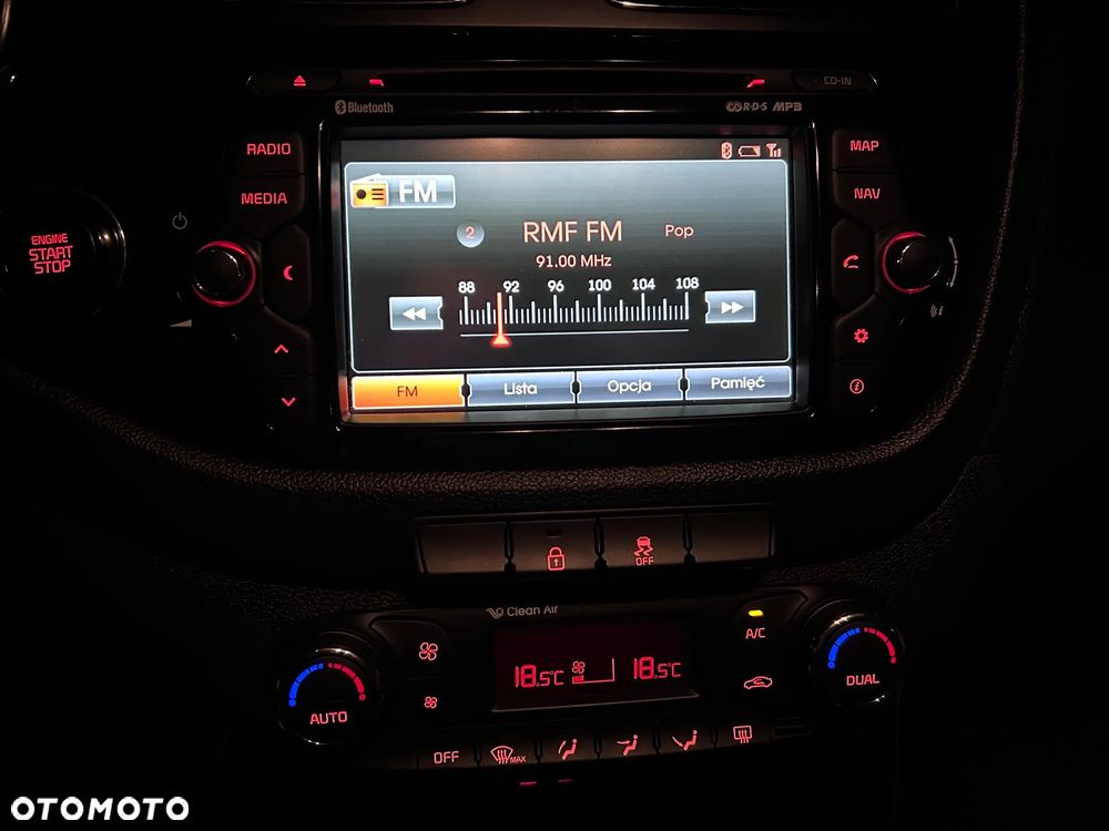 Kia Ceed 1.6 GDI Business Line - 23