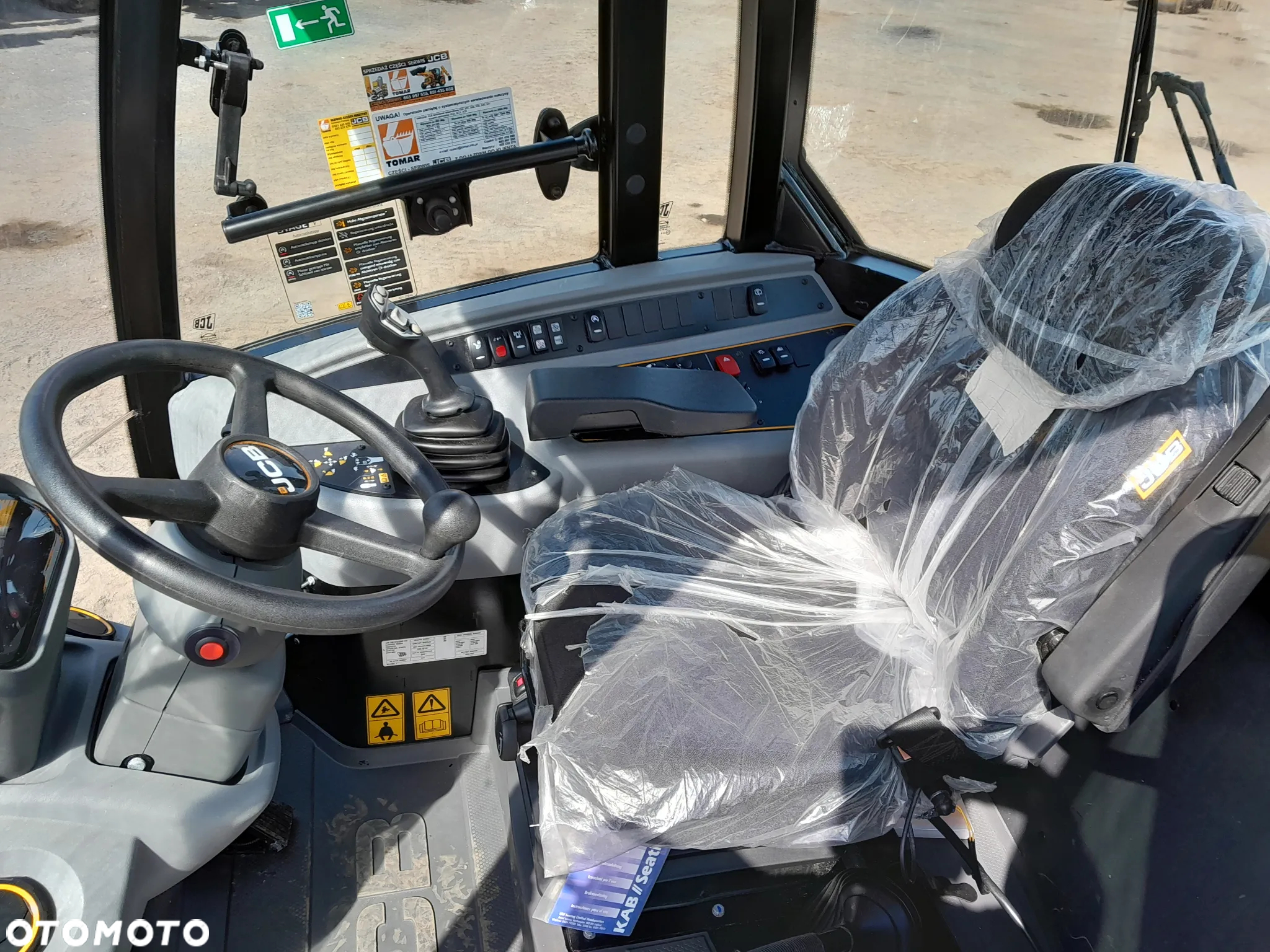 JCB 409 - 21