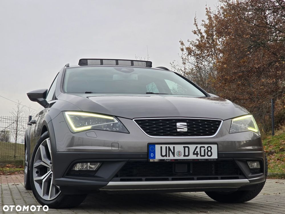 Seat Leon 2.0 TDI Start&Stop 4Drive DSG X-Perience - 39
