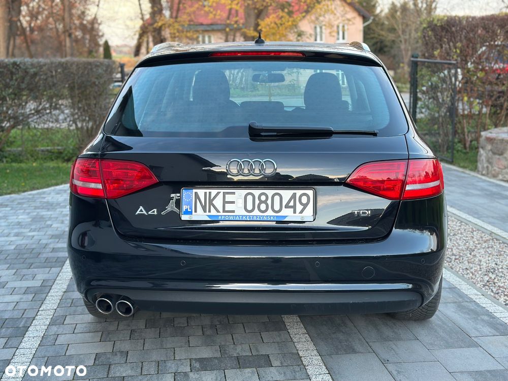 Audi A4 Avant 2.0 TDI DPF Ambiente - 4