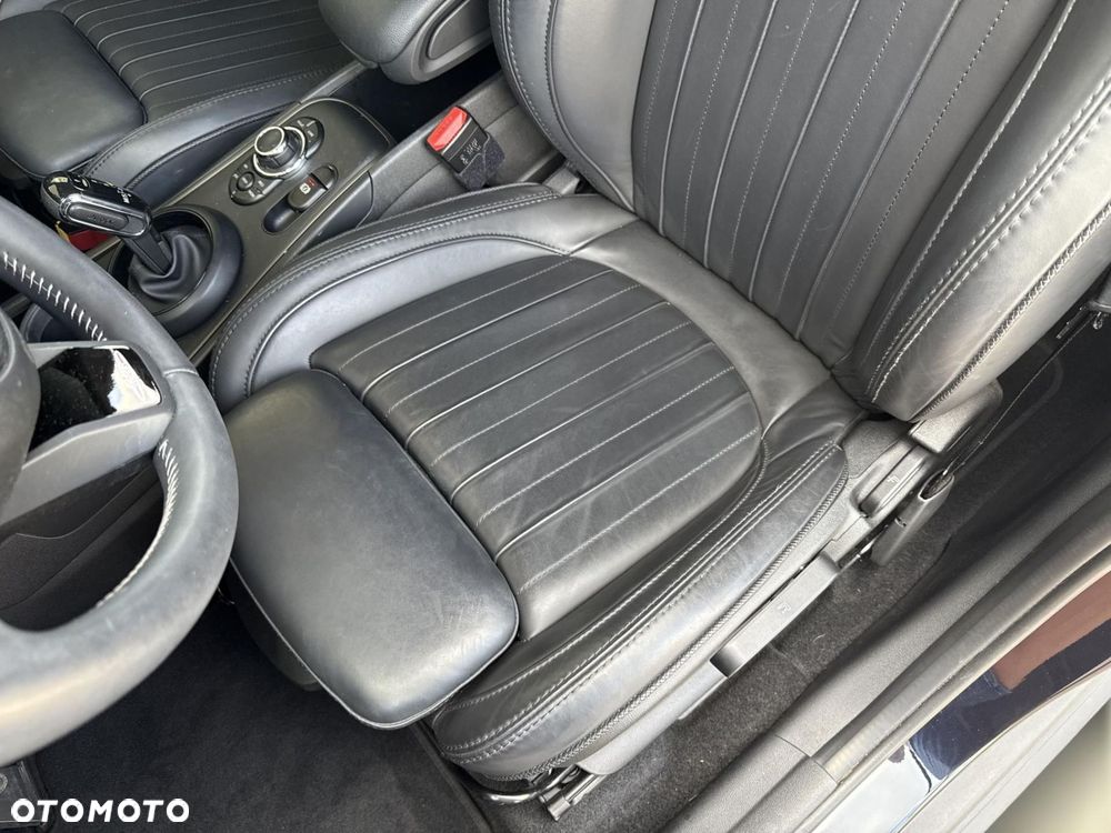 MINI John Cooper Works - 13