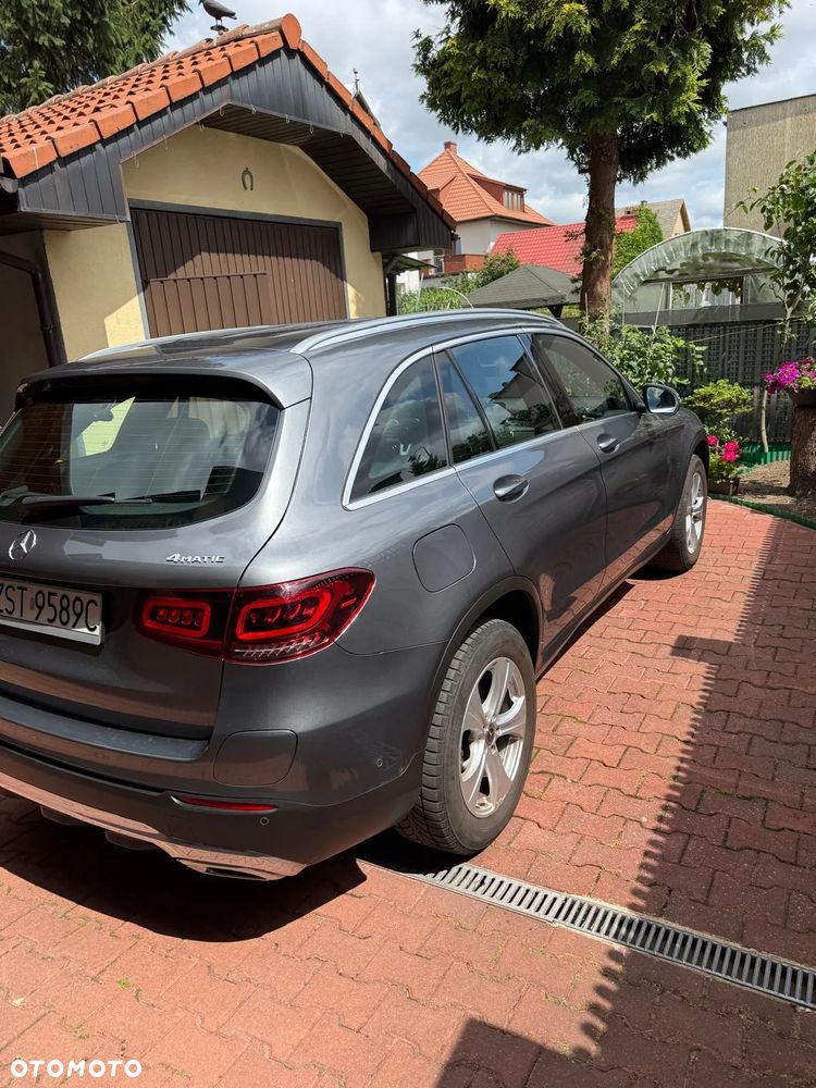 Mercedes-Benz GLC - 23
