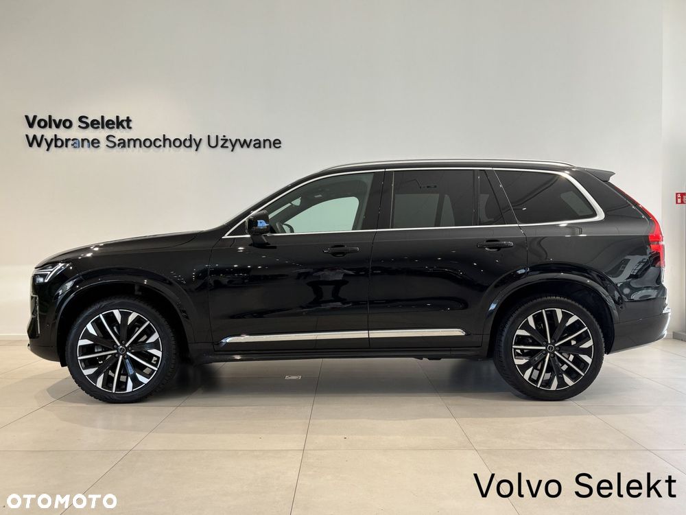 Volvo XC 90 - 9