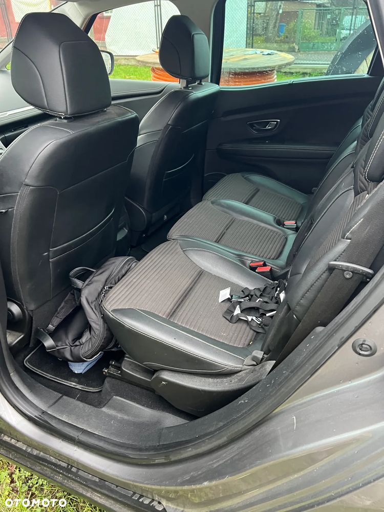 Renault Scenic - 7