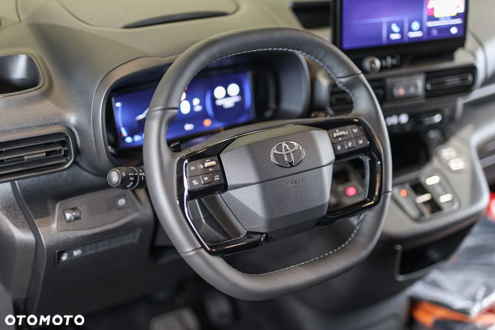 Toyota Proace City - 24