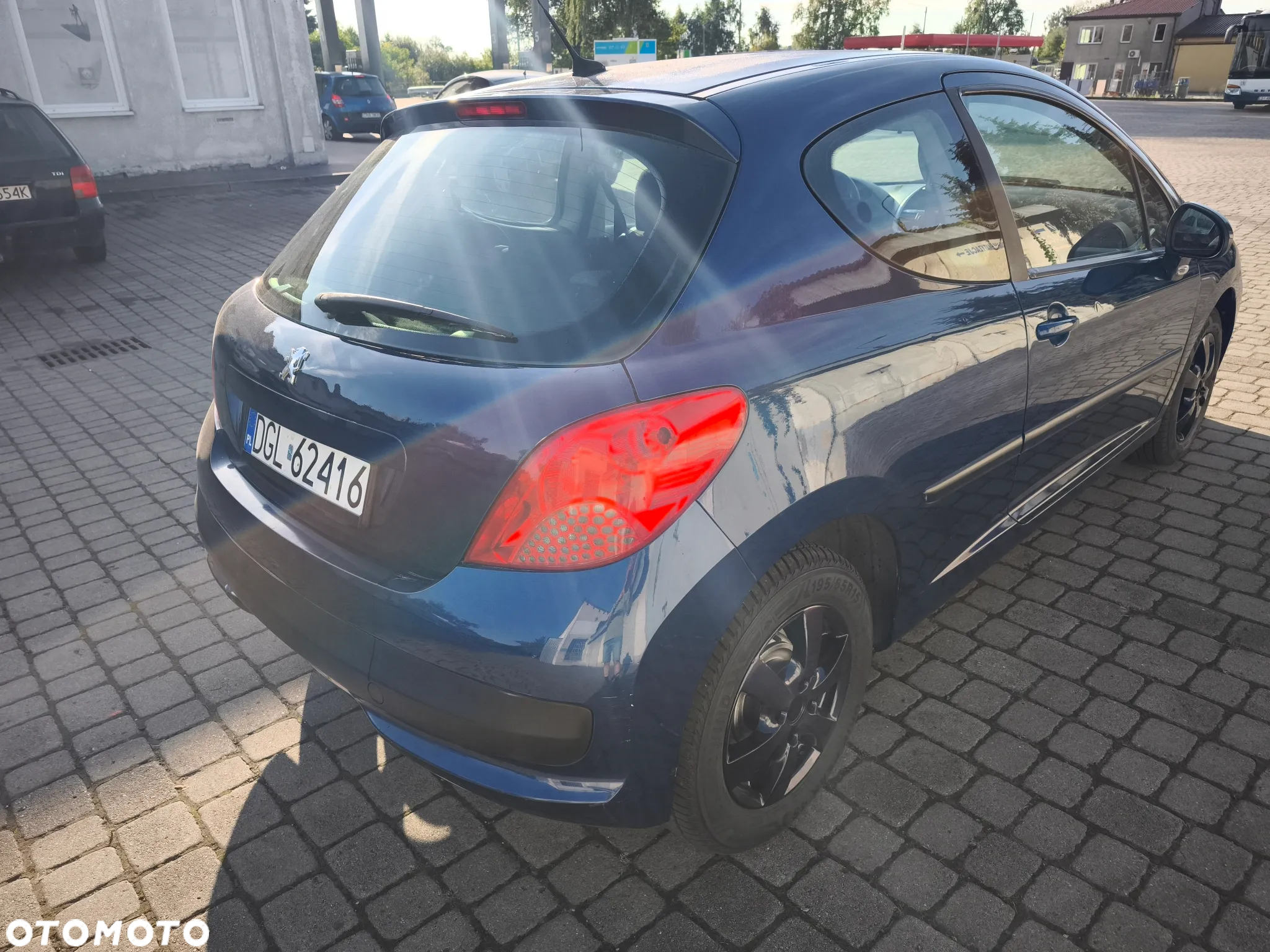 Peugeot 207 1.4 16V Trendy - 2