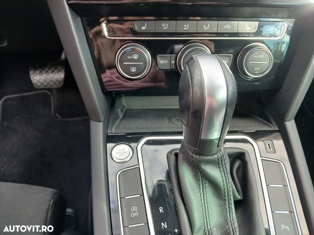Volkswagen Passat 2.0 TDI DSG Highline - 10