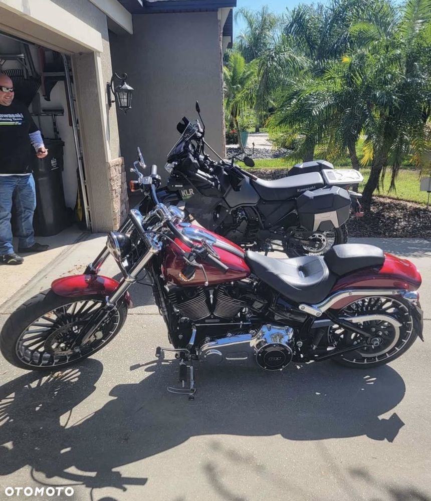 Harley-Davidson FXSB Breakout - 25