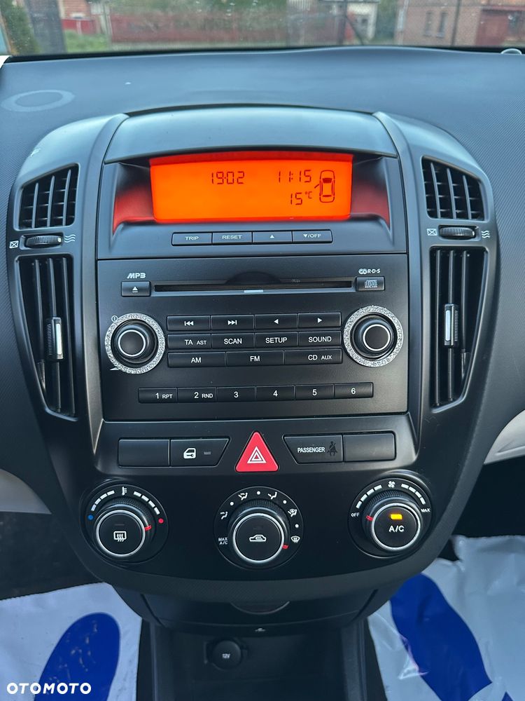 Kia Ceed Cee'd 1.4 Comfort - 15