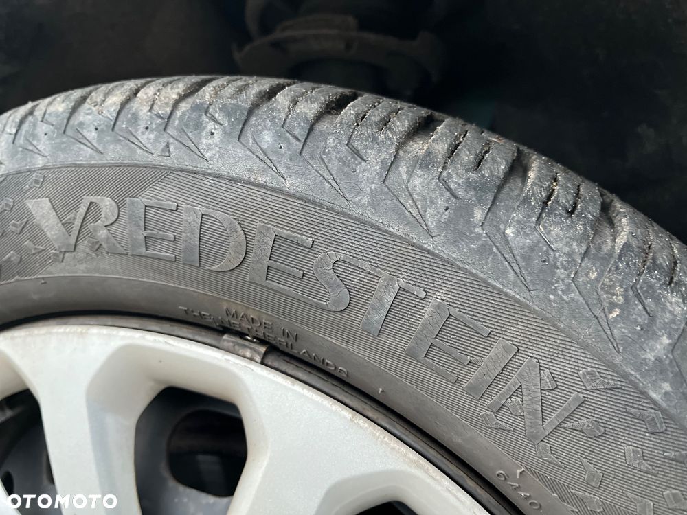 Ford Fiesta 1.25 Ambiente - 13