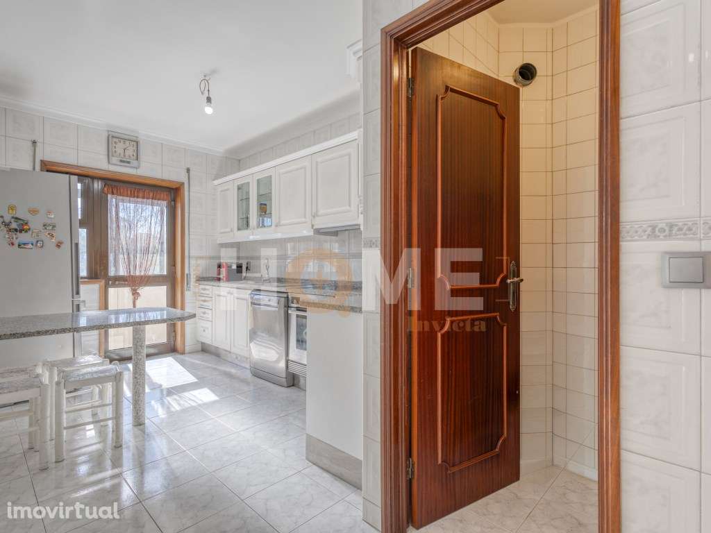 Apartamento T2 c/garagem Fechada | Milheirós, Maia - Grande imagem: 2/29