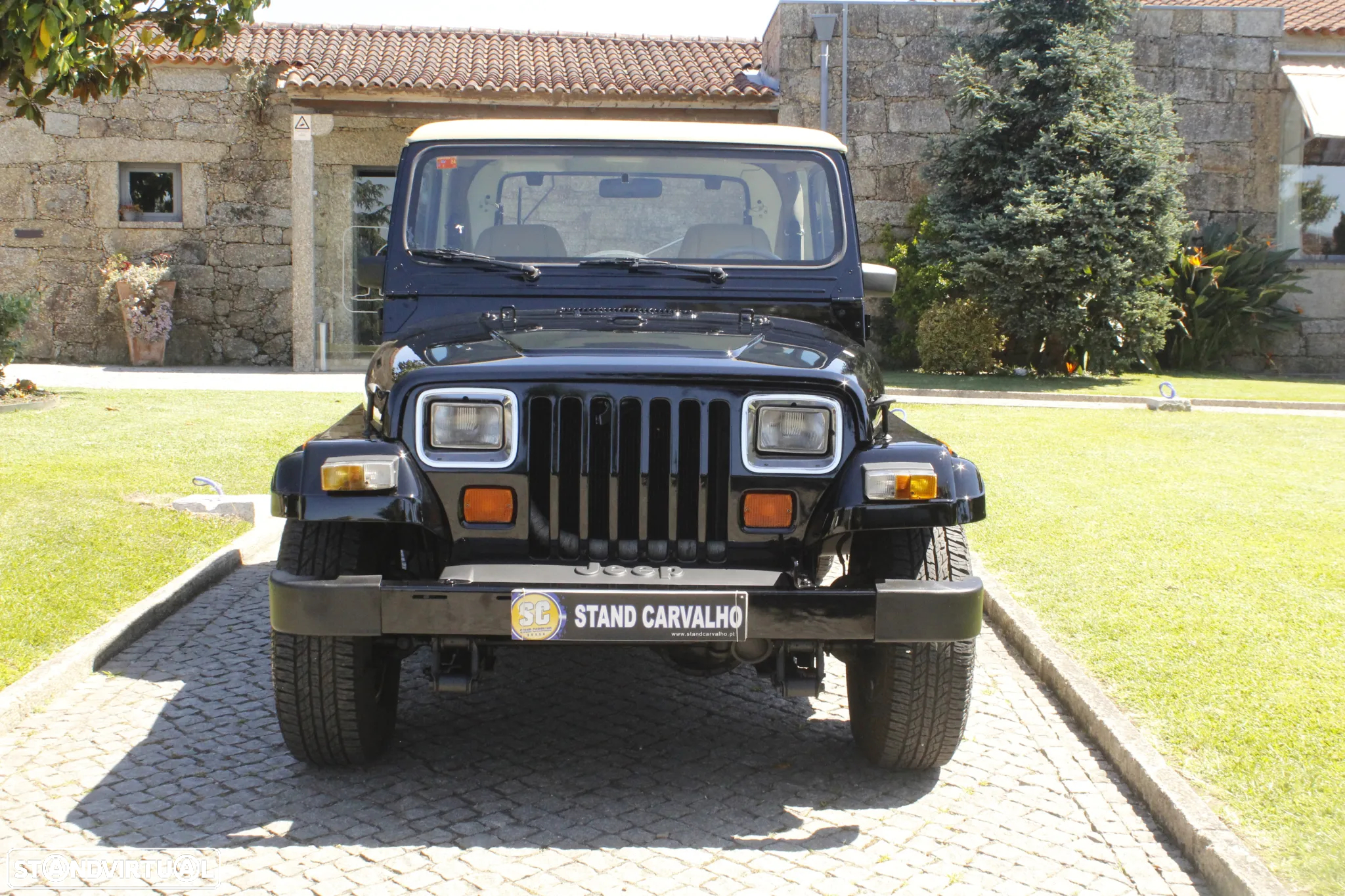 Jeep Wrangler - 3