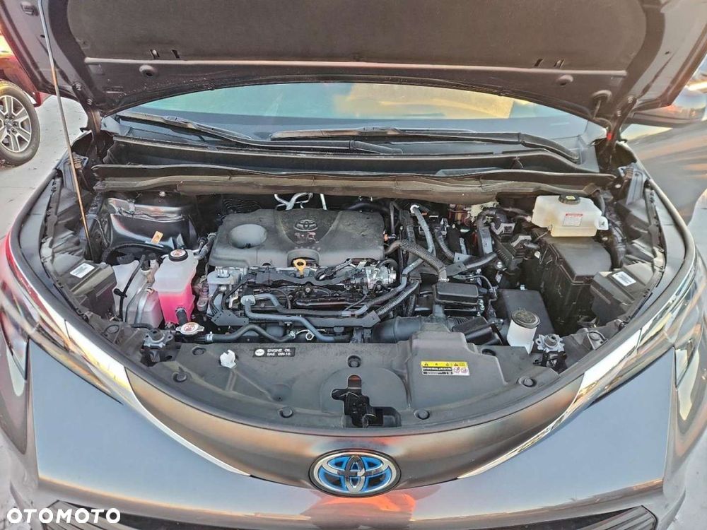 Toyota Sienna - 7