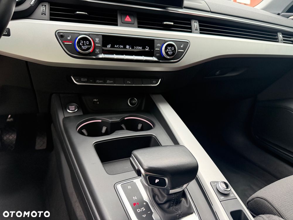 Audi A4 Limousine 40 TDI S Line S tronic - 10