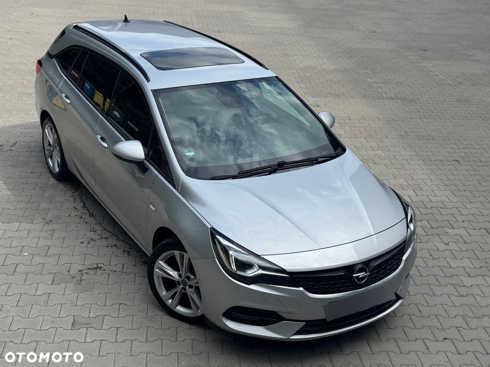 Opel Astra - 1