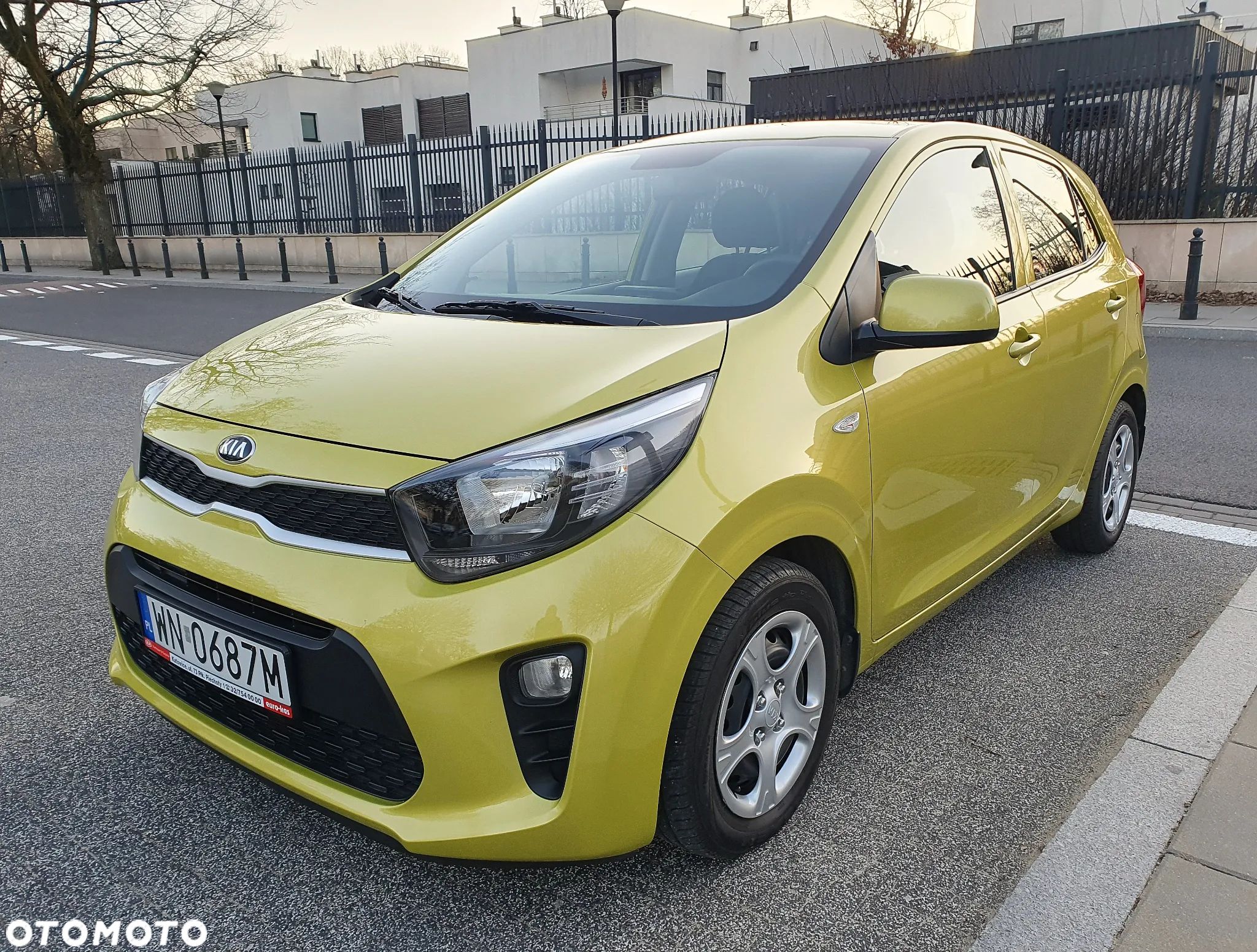 Kia Picanto 1.2 M - 1