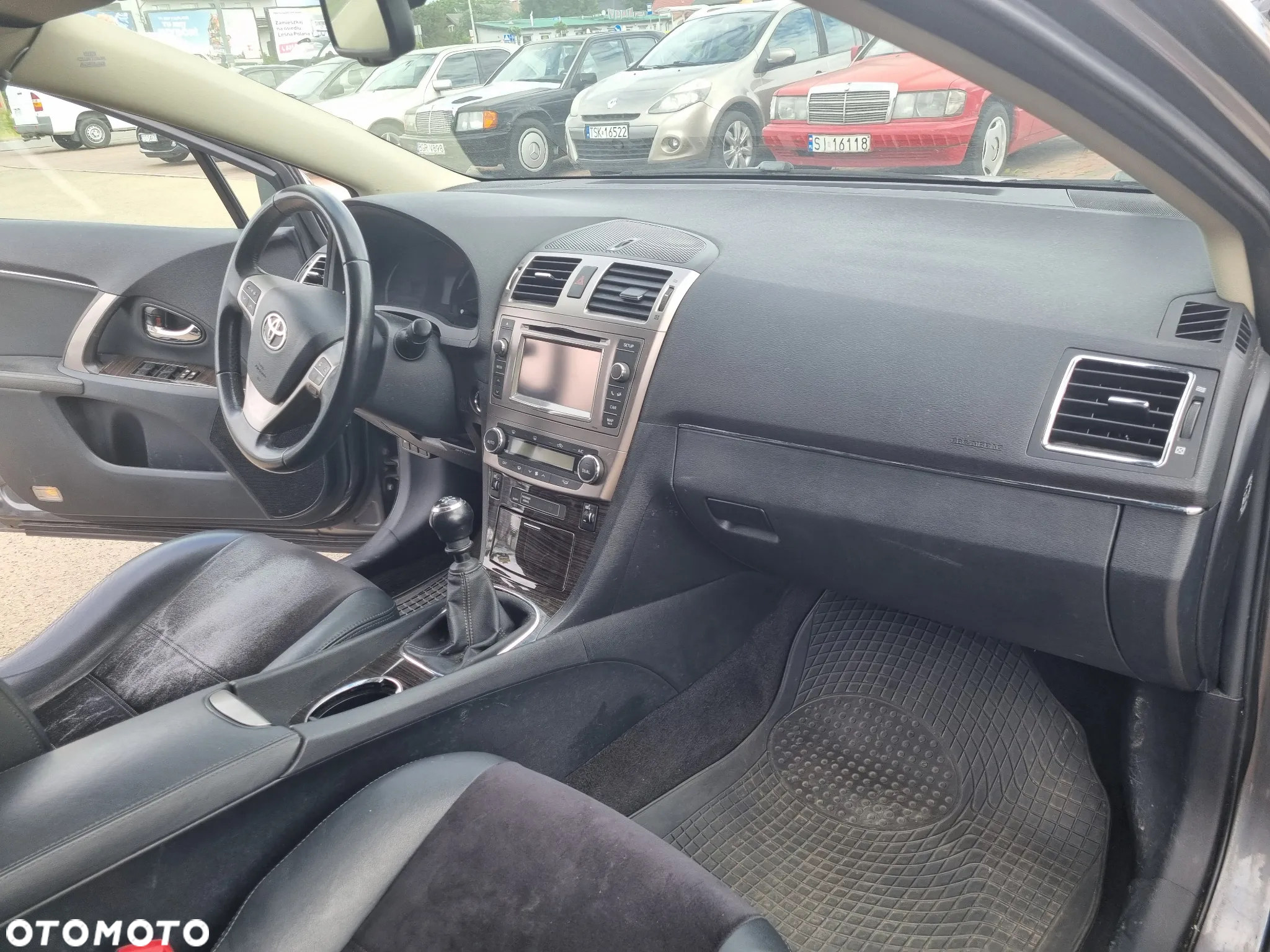 Toyota Avensis 1.8 Premium EU5 - 6