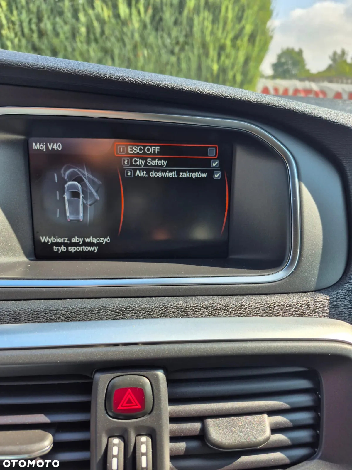 Volvo V40 T3 Summum - 13