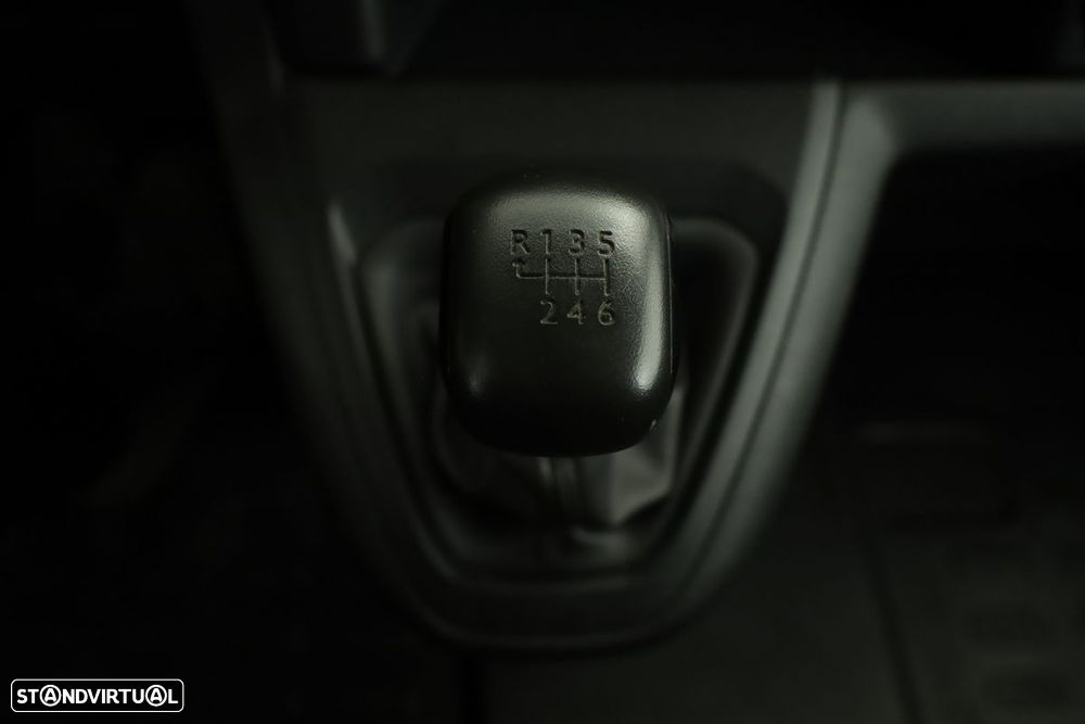 Peugeot expert 2.0 bluehdi long - 11