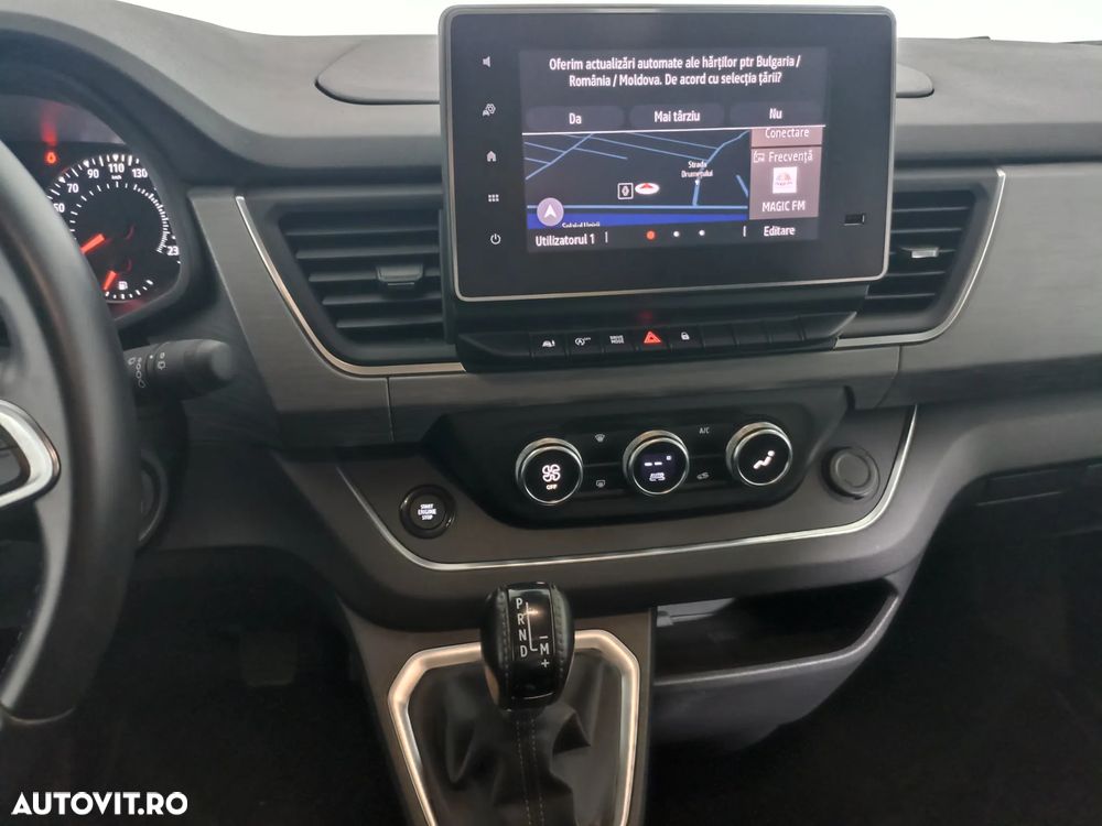 Renault Trafic - 14