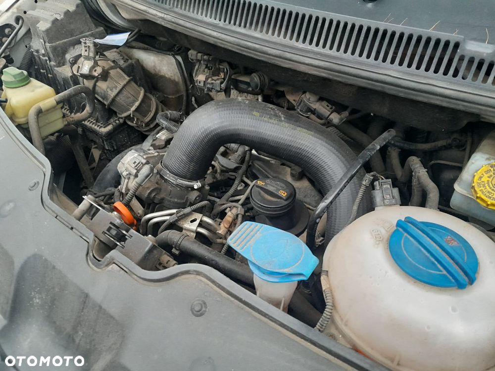 Volkswagen T 5 - 19