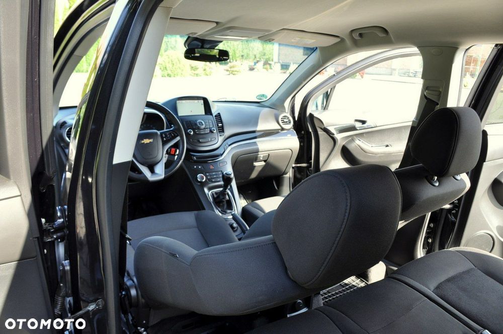 Chevrolet Orlando - 28