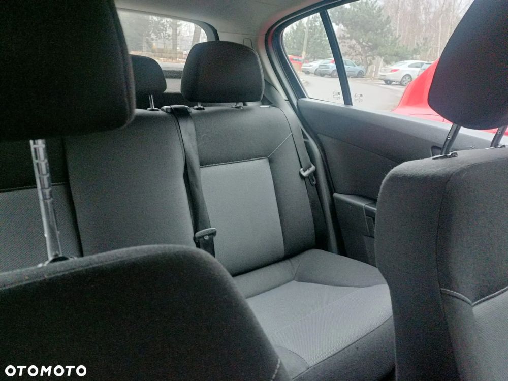Opel Astra - 6