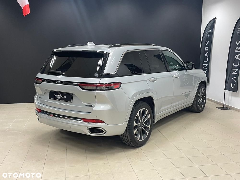 Jeep Grand Cherokee - 9