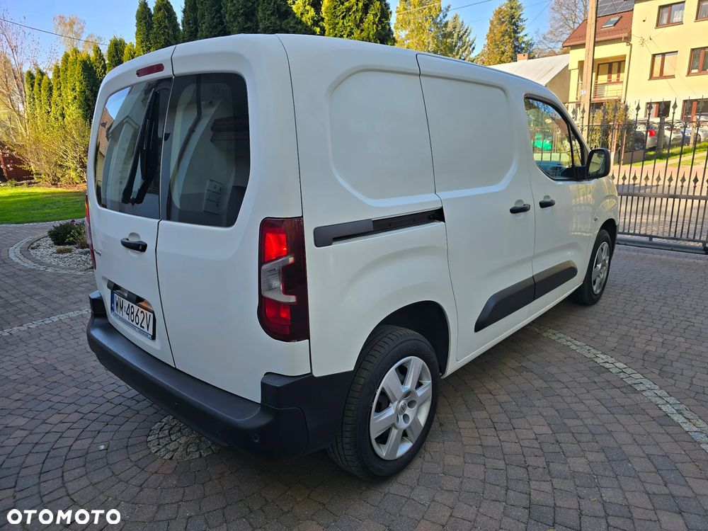 Opel Combo 1.5 CDTI S&S - 4