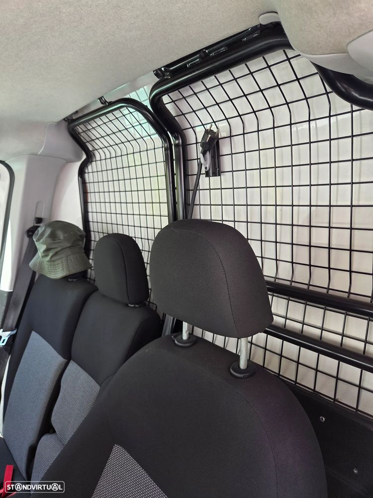 Fiat Doblo Maxi - 12