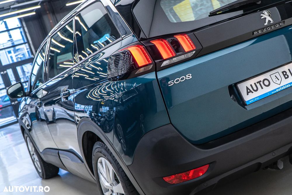 Peugeot 5008 1.2 Puretech Turbo s&s Allure - 33