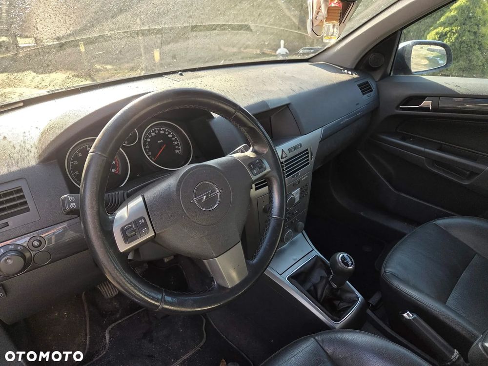 Opel Astra 2.0 T Sport - 9