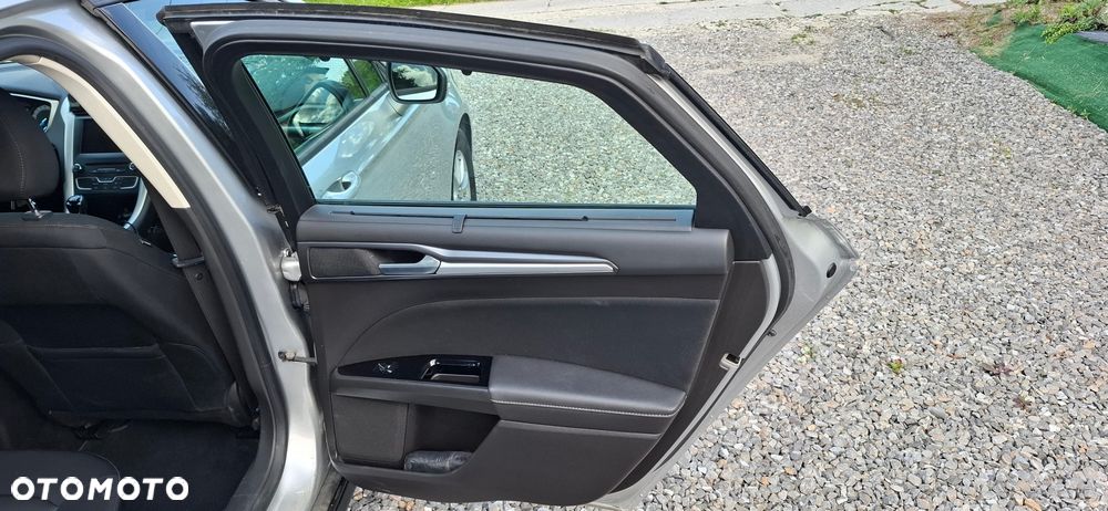 Ford Mondeo 1.5 TDCi Trend - 23