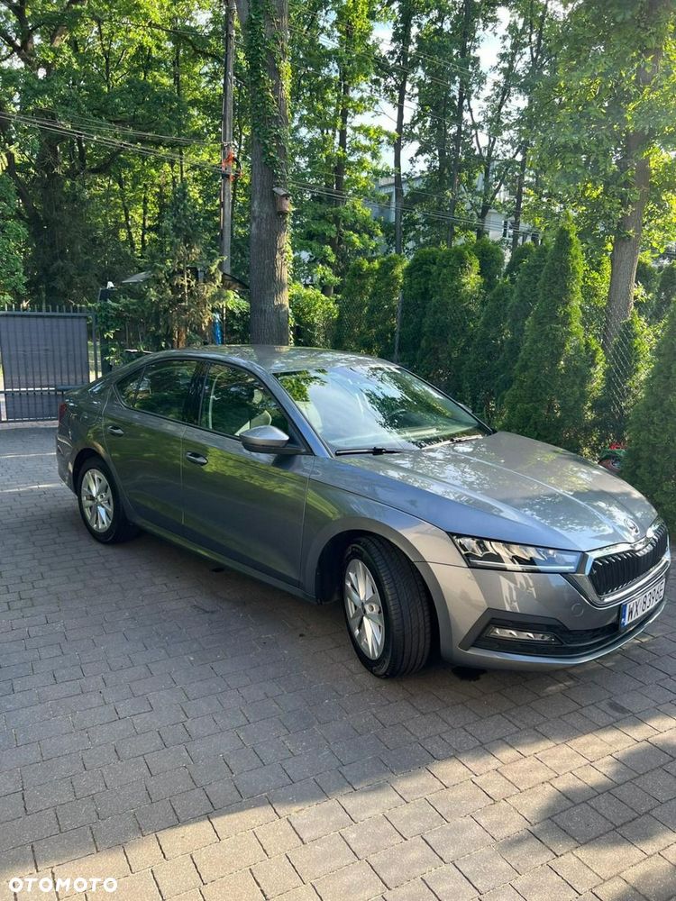 Skoda Octavia 2.0 TDI DSG Ambition - 8