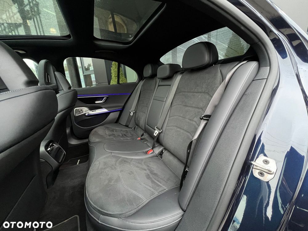 Mercedes-Benz Klasa E - 10