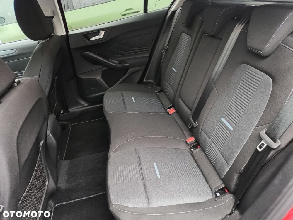 Ford Focus - 12